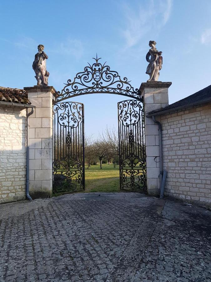 Chateau De Basche Assay Luaran gambar